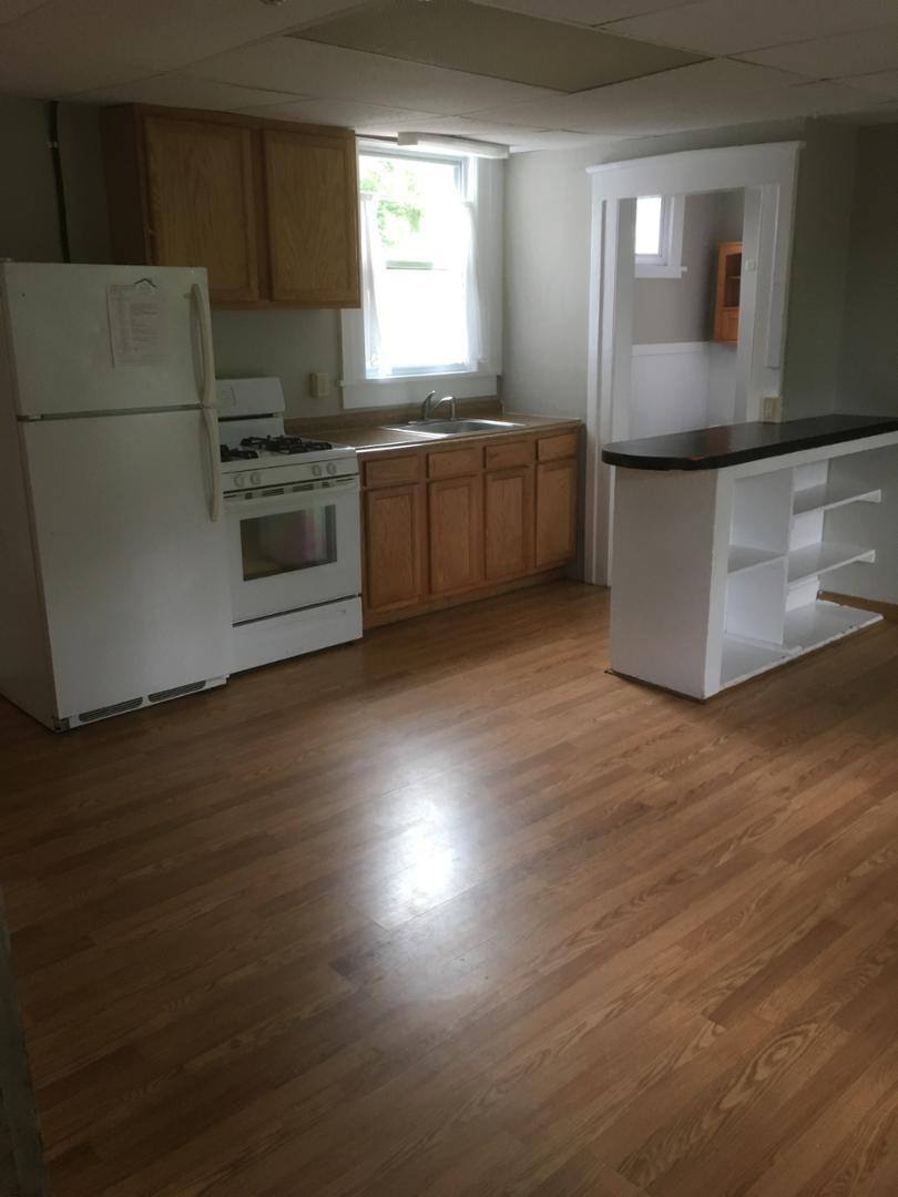 House for rent at 35 High St #6, Amherst, MA 01002