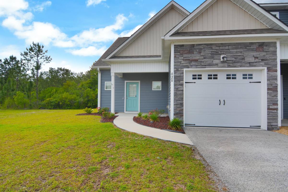 Townhouse for rent at Stonebay Townhomes, 428 Guppy Loop Rd, Sneads Ferry, NC 28460