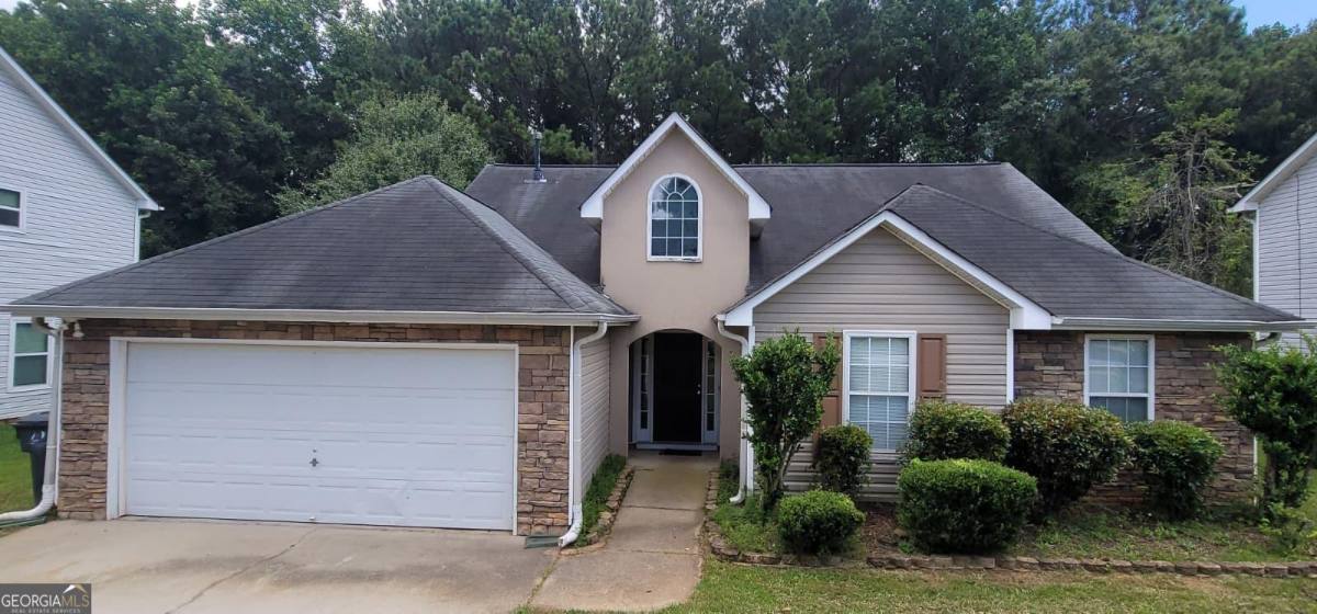 House for rent at 346 Summer Hill Circle, Stockbridge, GA 30281