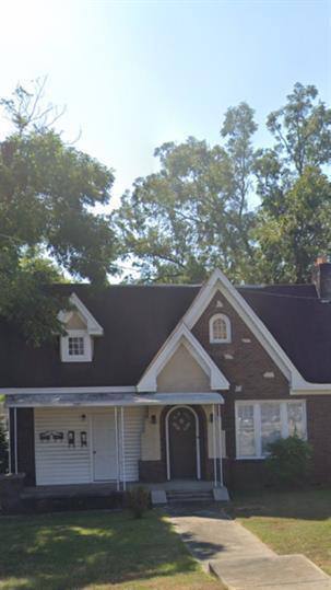 Apartment for rent at 1201 Main St #1, Tupelo, MS 38801
