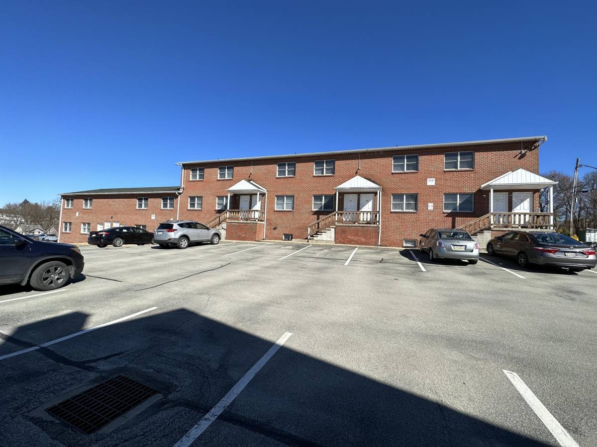 Apartment for rent at 1027 Washington St, Indiana, PA 15701