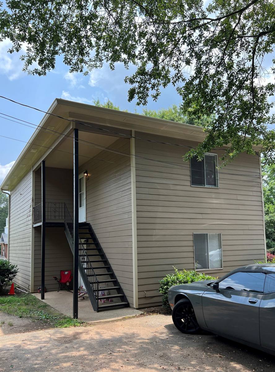 House for rent at 2747 Cherokee Rd, Athens, GA 30605