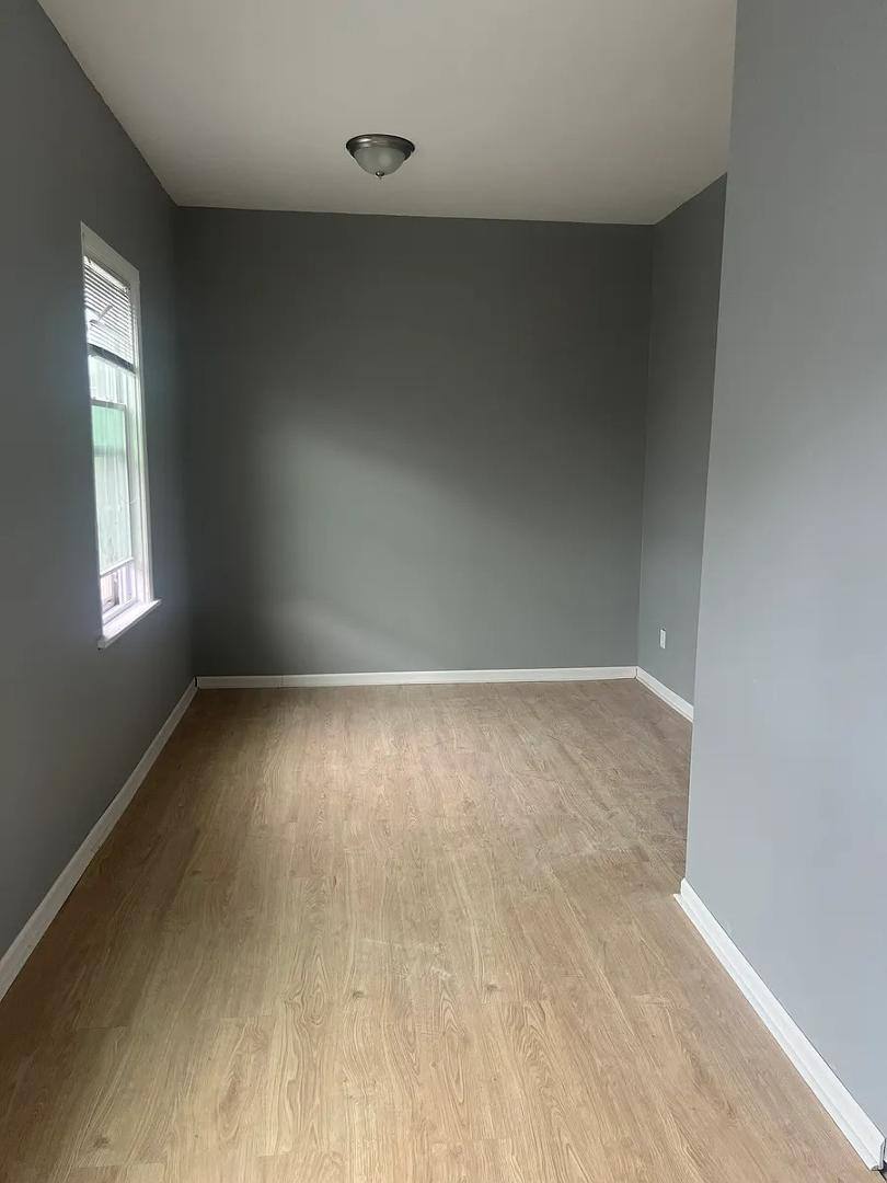 Apartment for rent at 3922 N Bernard St #2, Chicago, IL 60618