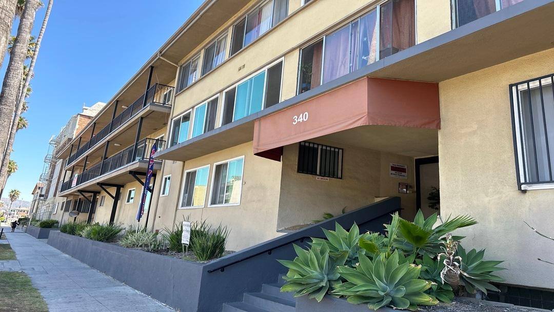 Apartment for rent at 340 South Normandie Avenue, 340 S Normandie Ave, Los Angeles, CA 90020