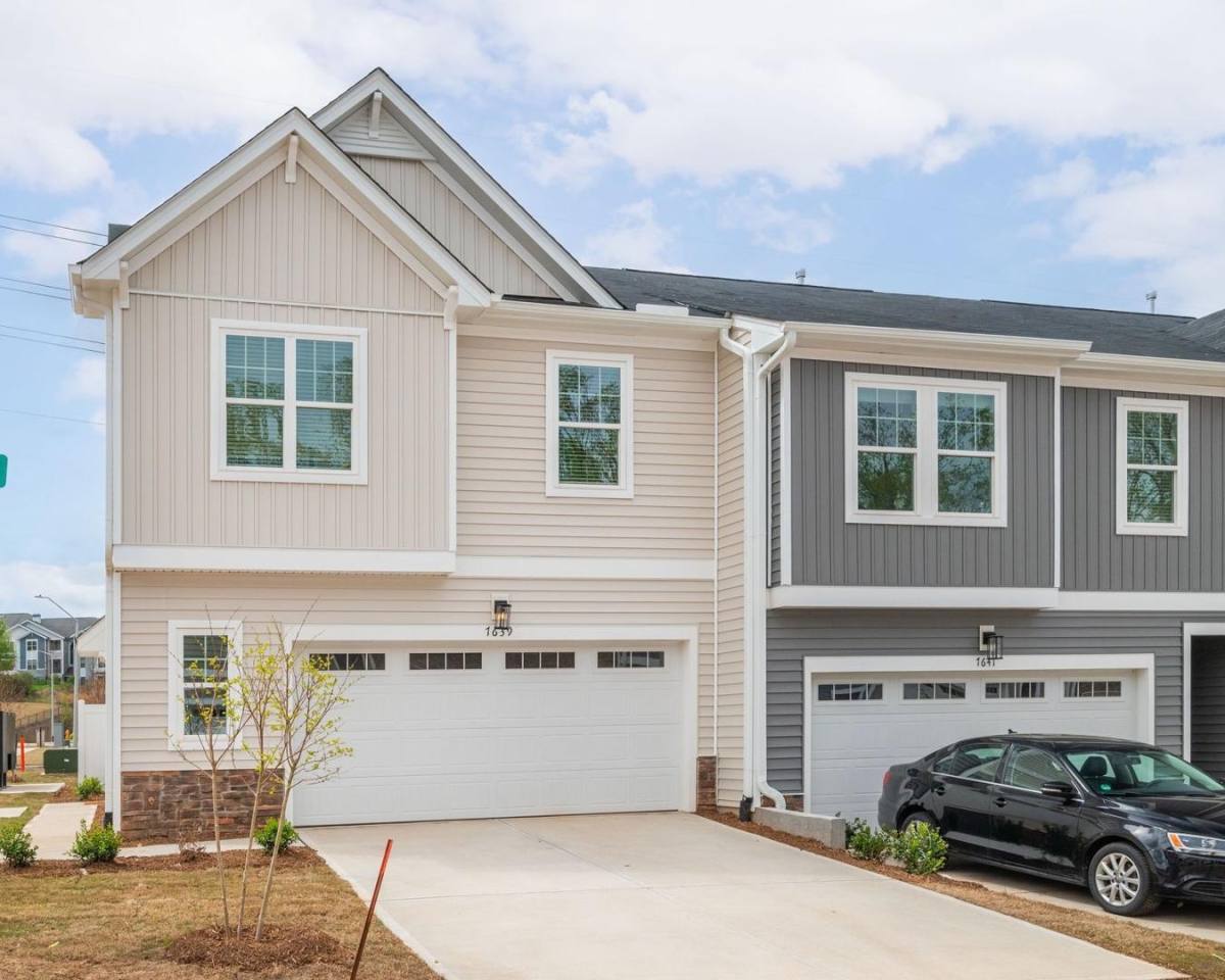 Townhouse for rent at 7610 Waypond Court, Raleigh, NC 27617