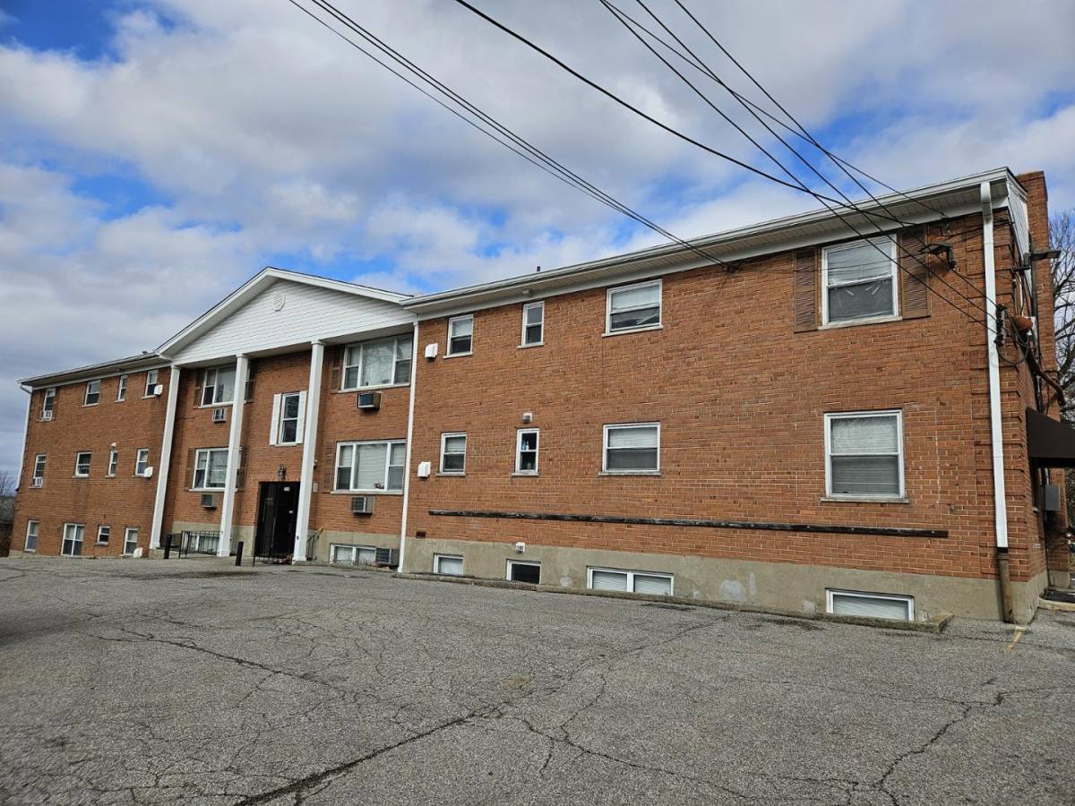 Apartment for rent at 5350 Waltella Place #7, Cincinnati, OH 45212