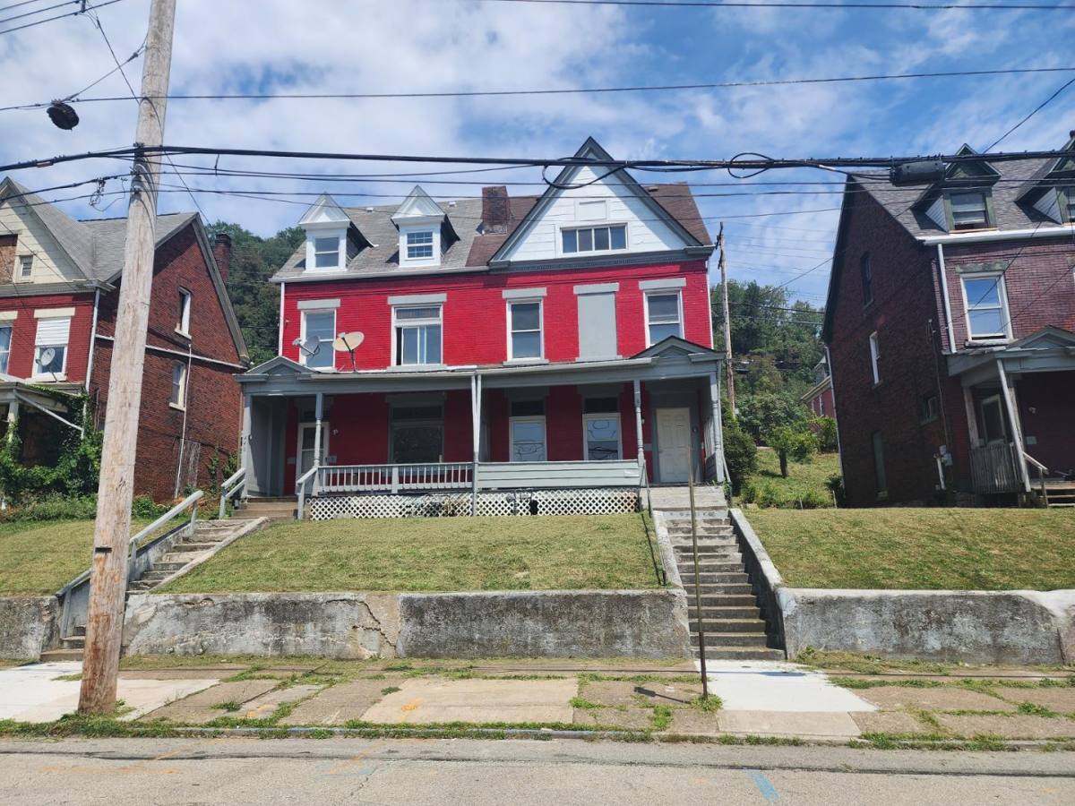 House for rent at 444 Airbrake Ave, Wilmerding, PA 15148