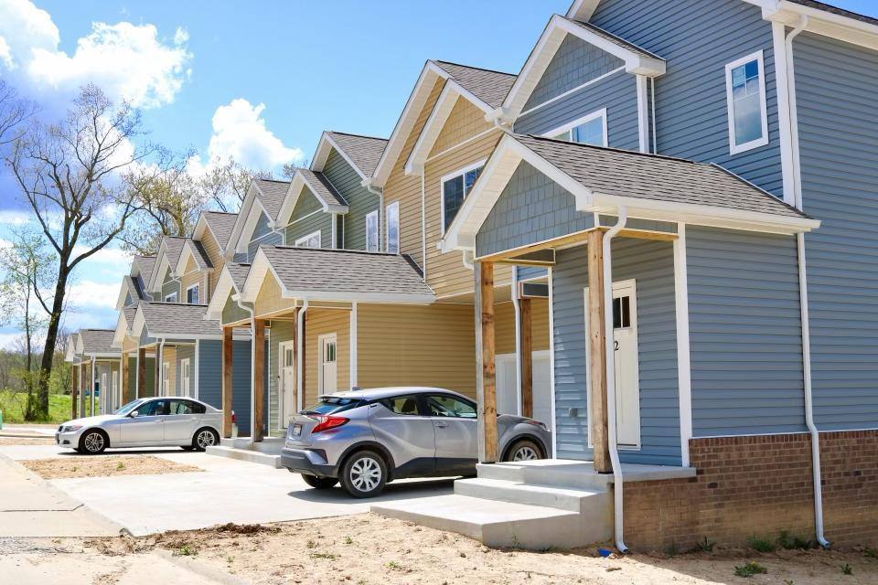 Townhouse for rent at 1 Honey Locust Lane #HLL01, Ona, WV 25545