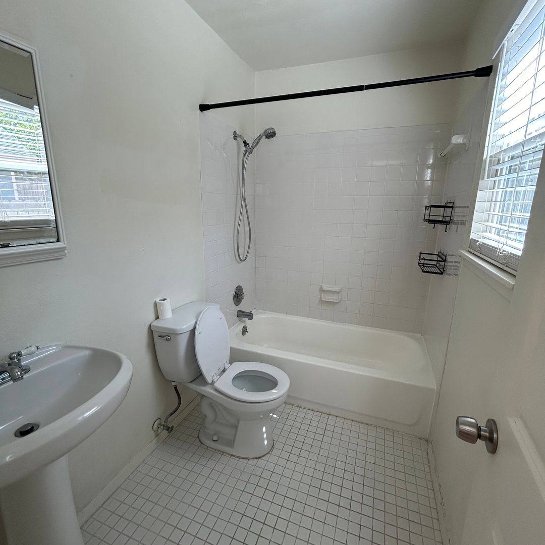 Condo for rent at 1106 W 22nd St, Austin, TX 78705