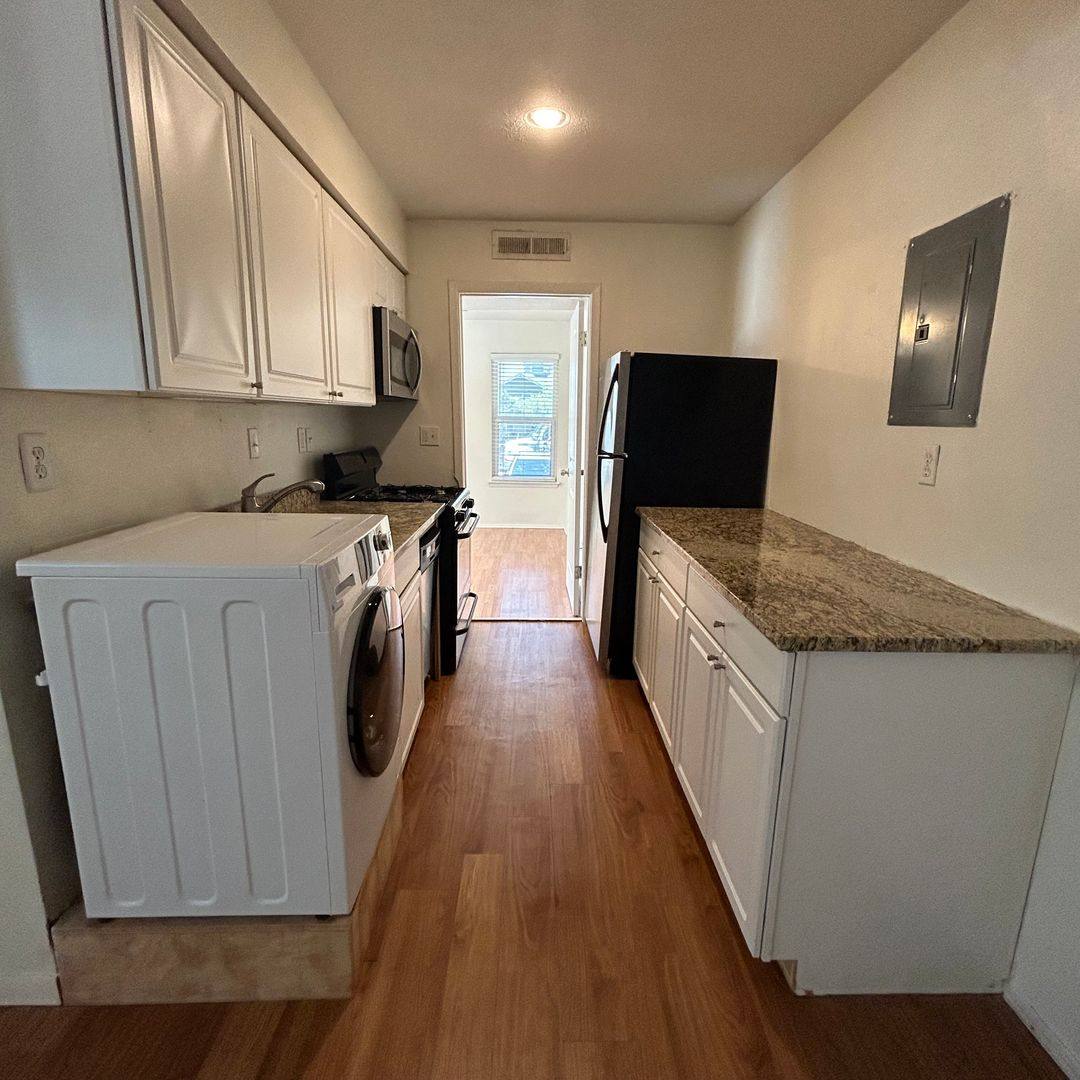 Condo for rent at 1106 W 22nd St, Austin, TX 78705