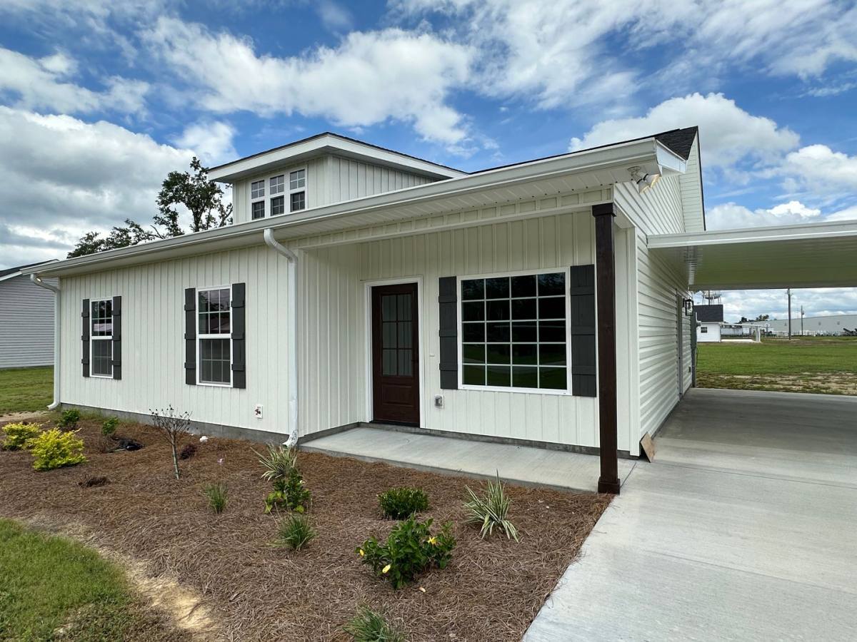House for rent at 42 Walton Way, Hazlehurst, GA 31539