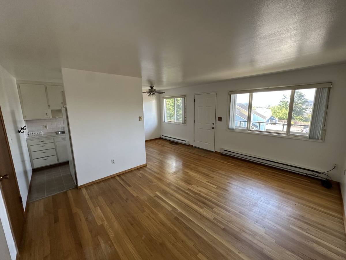Apartment for rent at 27220 83rd Dr NW, Stanwood, WA 98292