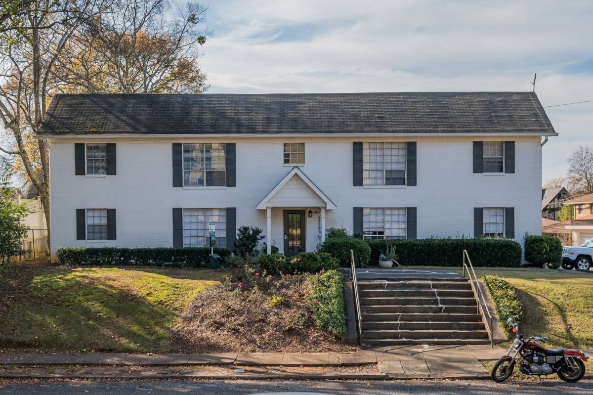 Apartment for rent at 1316 33rd St S, Birmingham, AL 35205