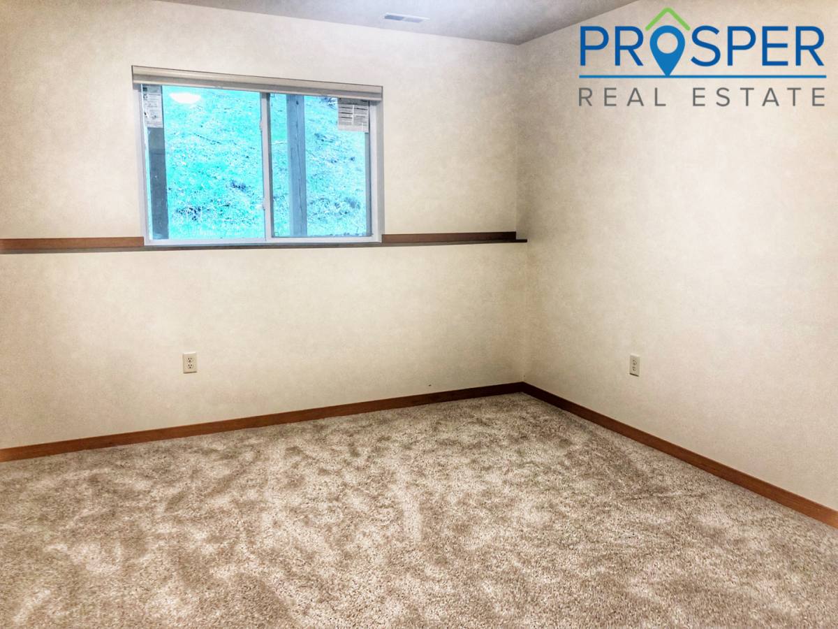 Apartment for rent at 2865 Western Ave, Eau Claire, WI 54701