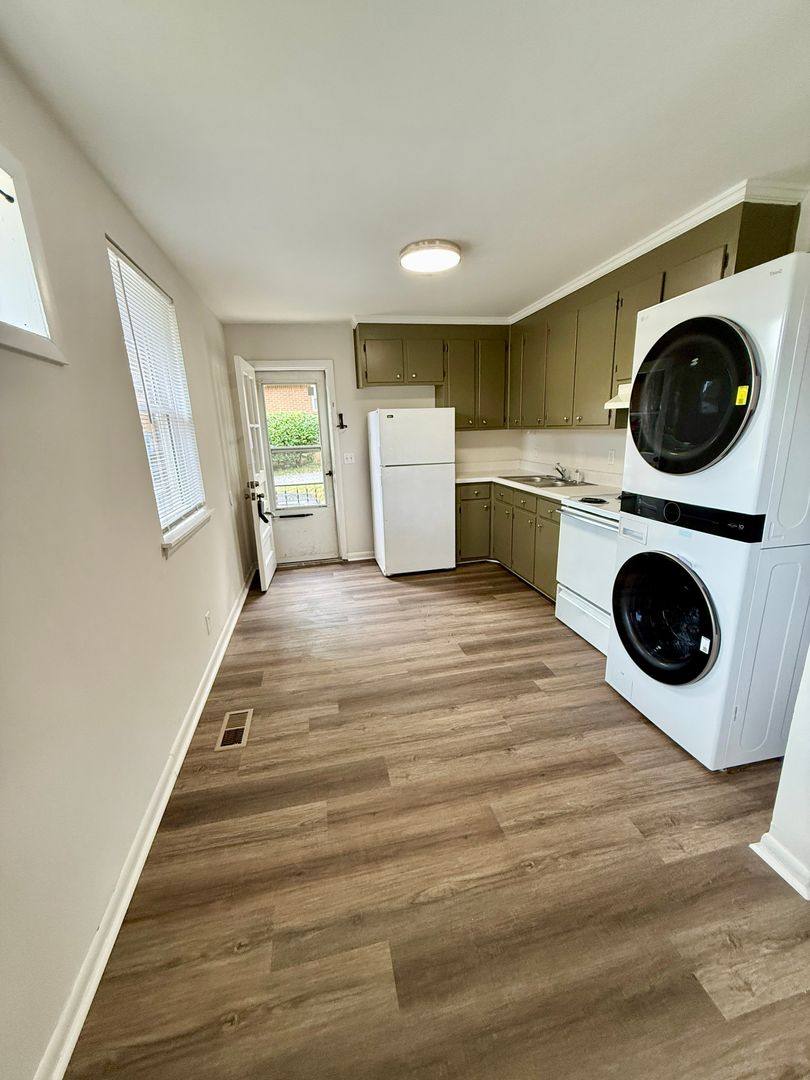 House for rent at 3306A Leslie Court, Nashville, TN 37206