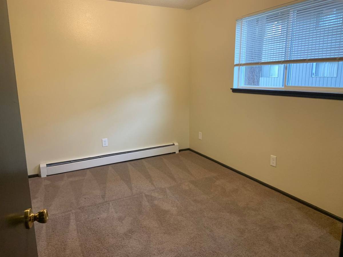 Apartment for rent at 14207 C St S, Tacoma, WA 98444