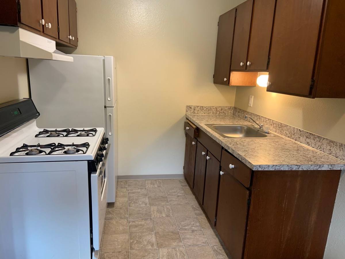 Apartment for rent at 14207 C St S, Tacoma, WA 98444