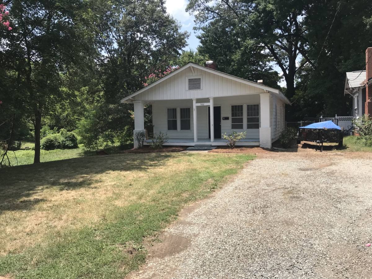 House for rent at 922 A Lexington Ave, Greensboro, NC 27403