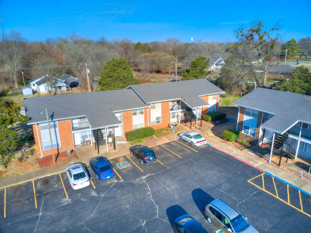 Apartment for rent at 801 Cartwright Dr, Noble, OK 73068