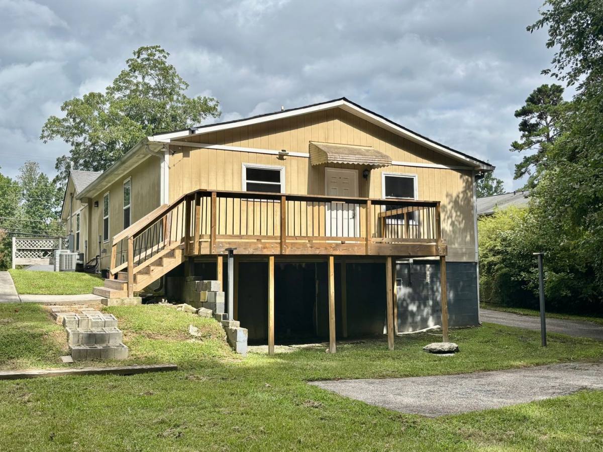 House for rent at 424 Northdale Rd, Lawrenceville, GA 30046