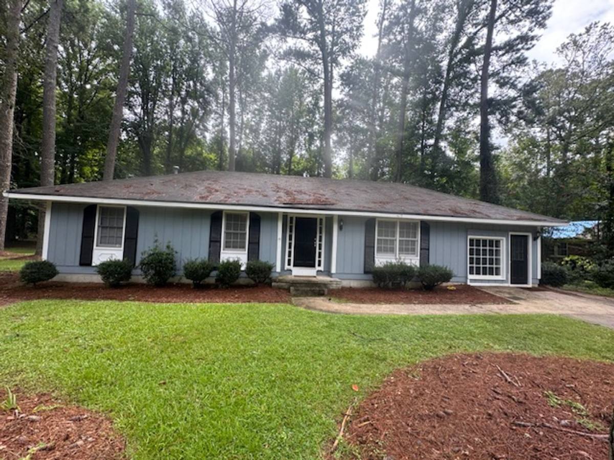 House for rent at 143 Alton Dr, Lagrange, GA 30240