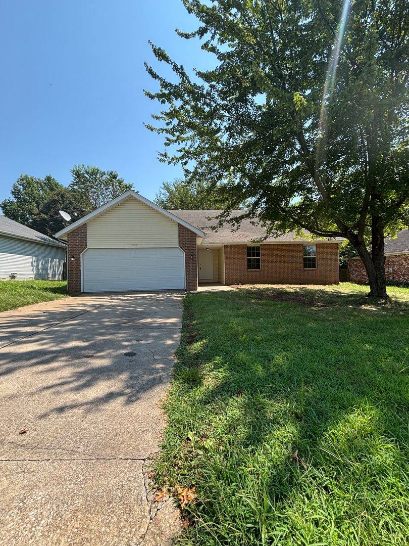 House for rent at 3120 S Manley, Springfield, MO 65807