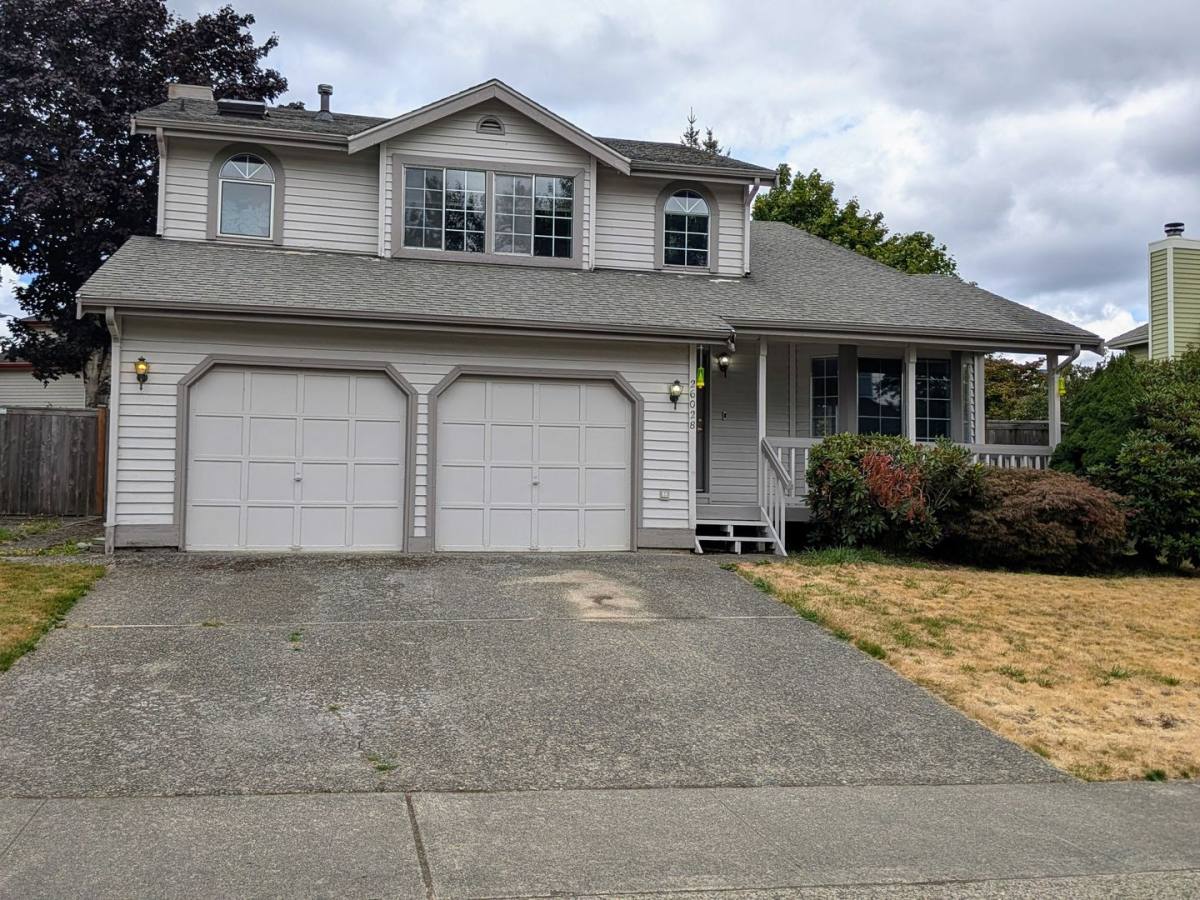 House for rent at 26028 121st Ave SE, Kent, WA 98030