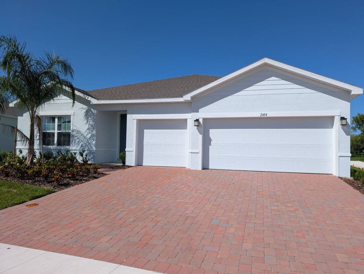 House for rent at 2484 Landing Dr, Titusville, FL 32796