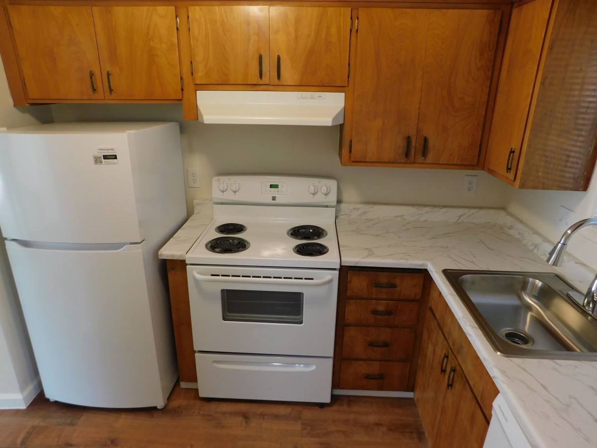 Apartment for rent at 90 Silver Lane, Eugene, OR 97404