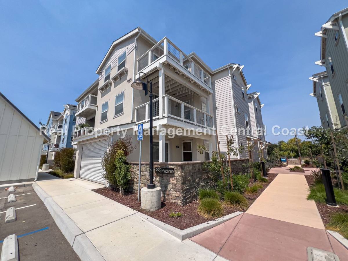 House for rent at 925 Madonna Rd, San Luis Obispo, CA 93405