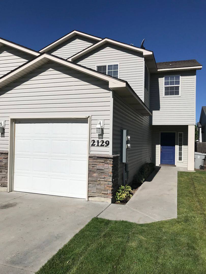 Townhouse for rent at 2129 S Amy St, Boise, ID 83706