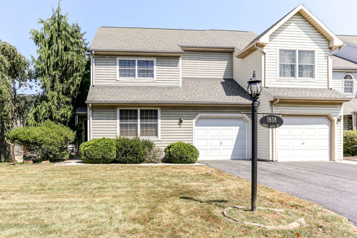 House for rent at 1938 Deer Path Rd, Harrisburg, PA 17110