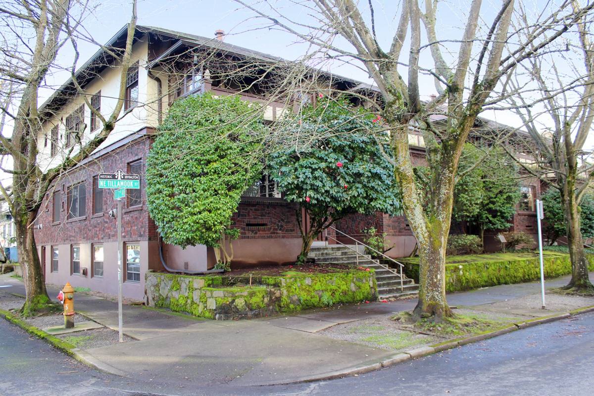 Apartment for rent at 1624-1636 NE Tillamook St, Portland, OR 97212