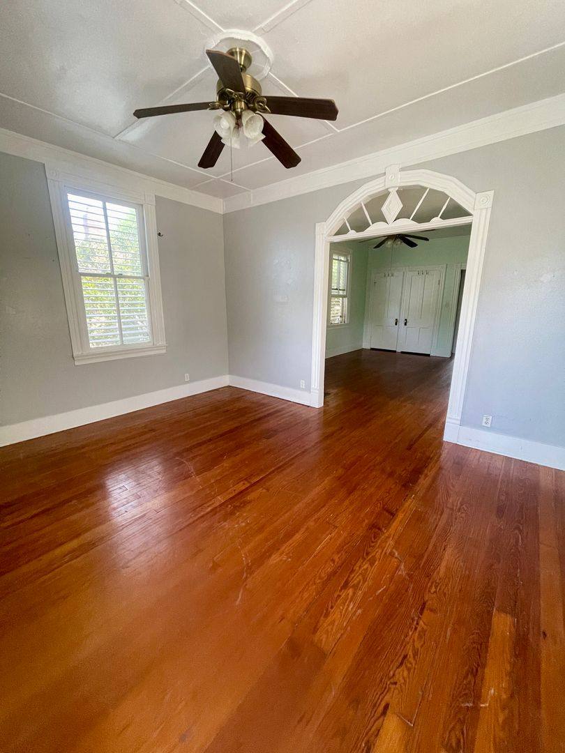 Apartment for rent at 613 Church, Galveston, TX 77550