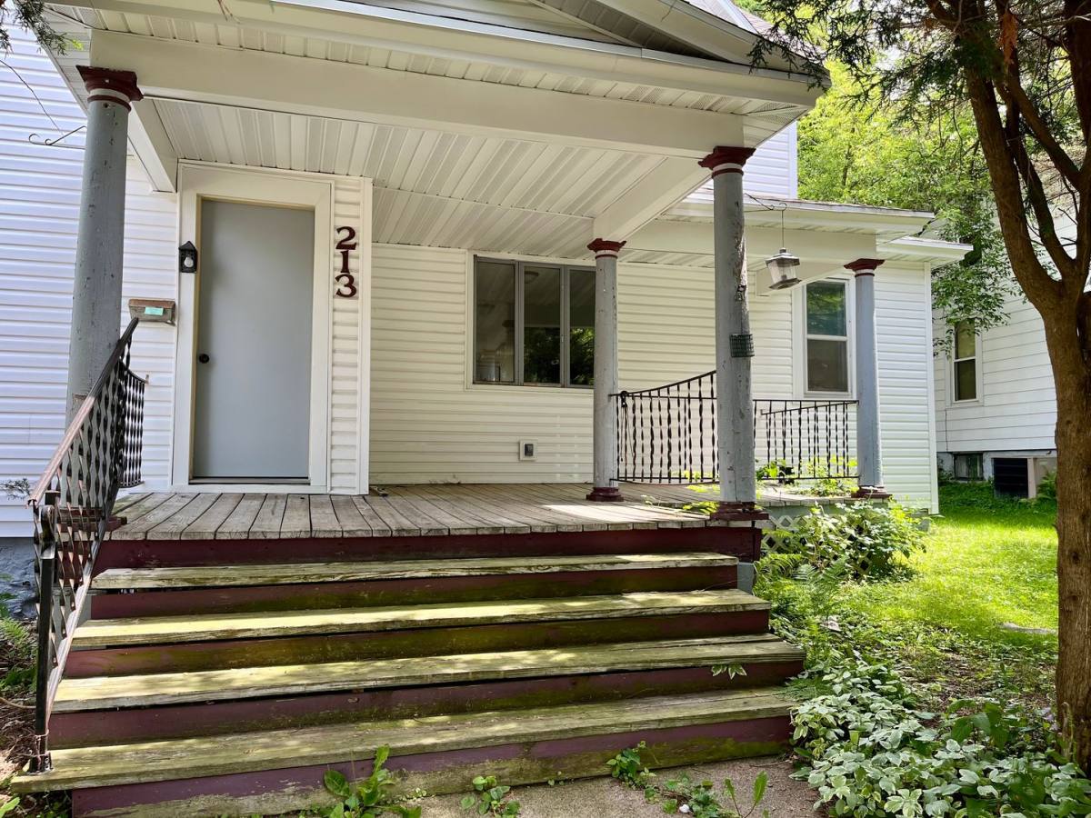 House for rent at 213 N 10th St, Wausau, WI 54403