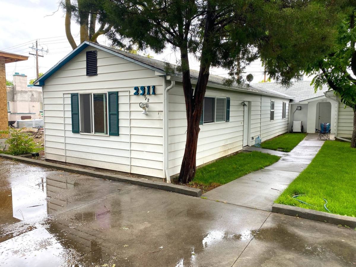 House for rent at 2311 1 2 W Idaho St, Boise, ID 83702