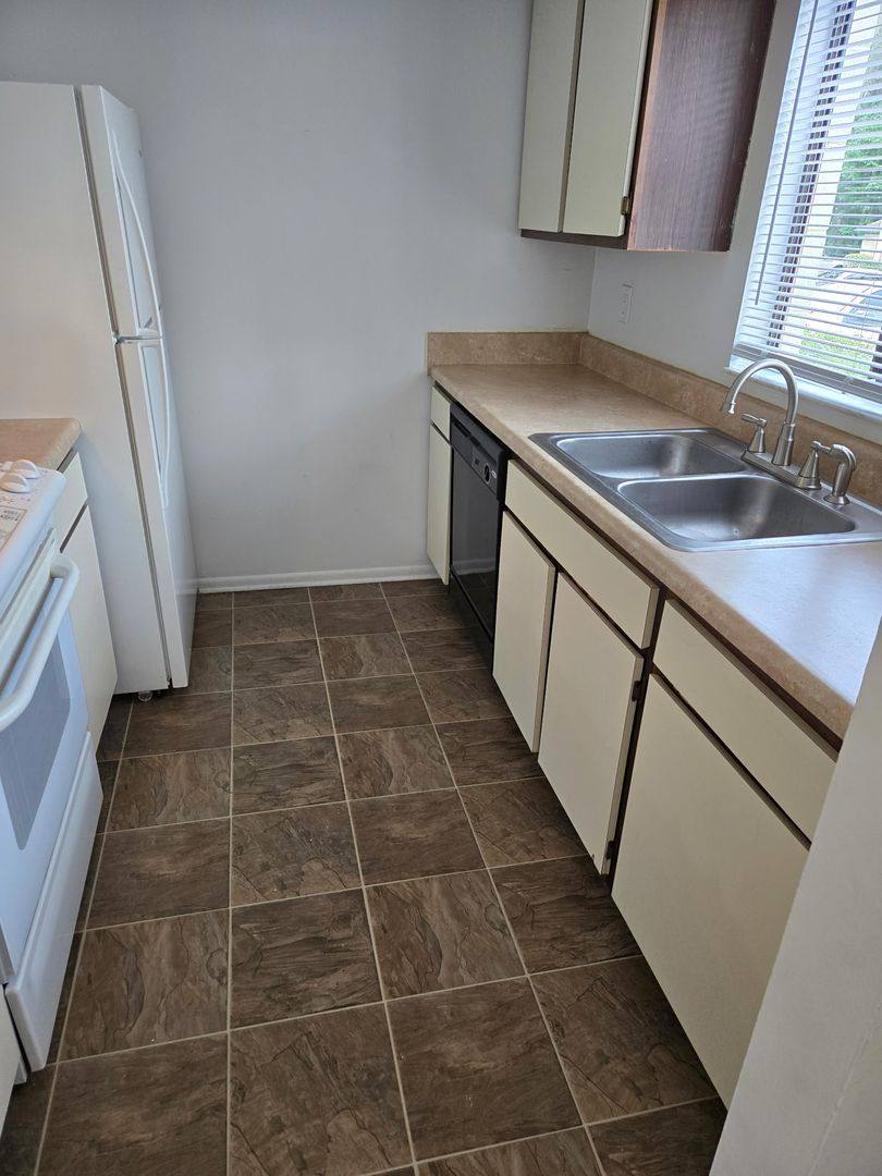 Townhouse for rent at 2201 SE 14th Ave, Ocala, FL 34471