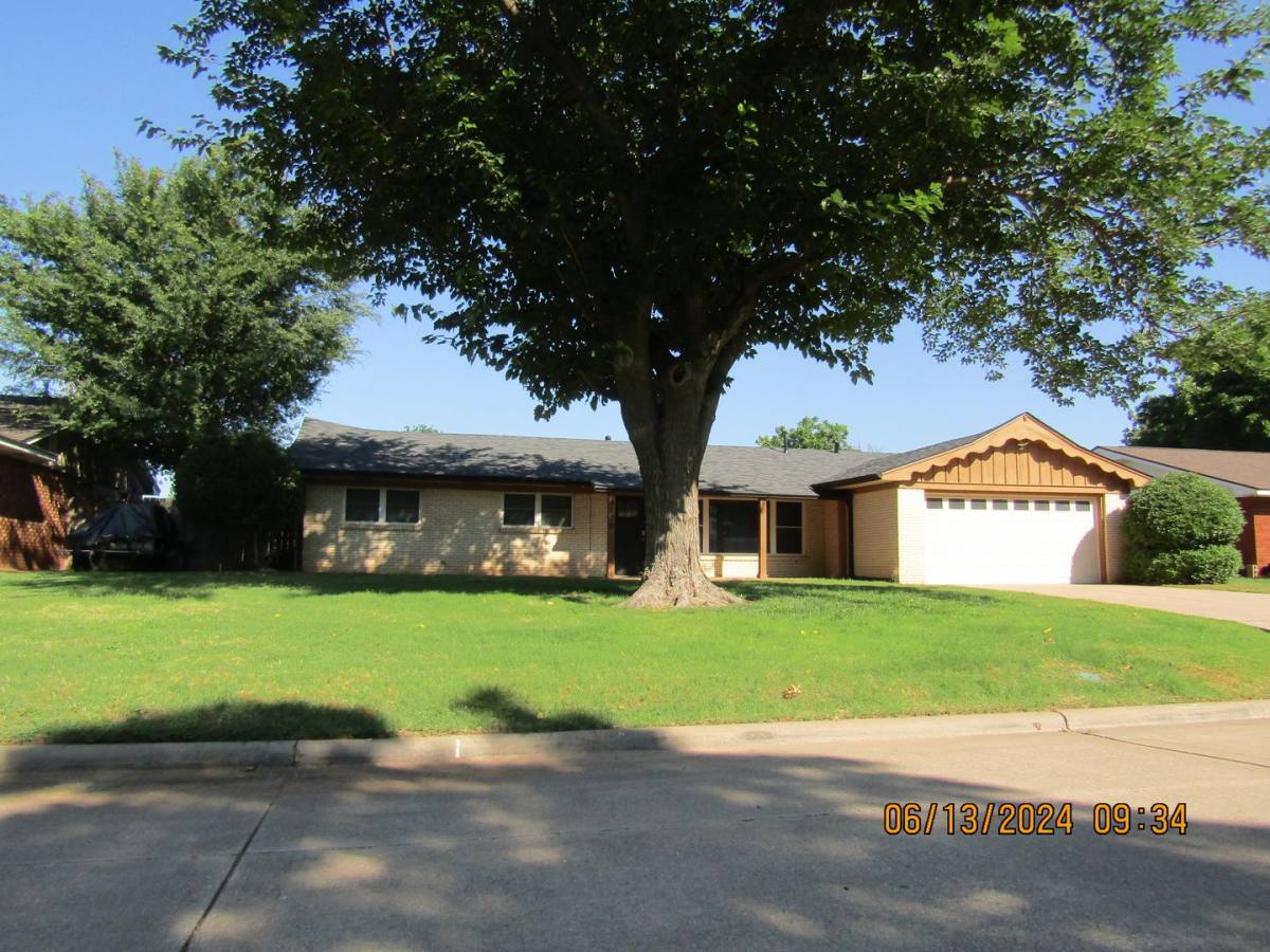 House for rent at 4120 NW Currell Dr, Lawton, OK 73505
