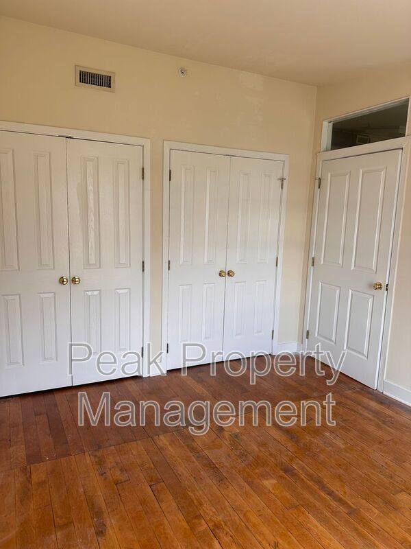 Apartment for rent at 16 N 22nd St, Richmond, VA 23223