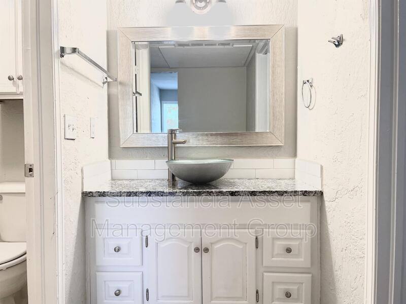 Apartment for rent at 900 NW 24th St, Oklahoma City, OK 73106