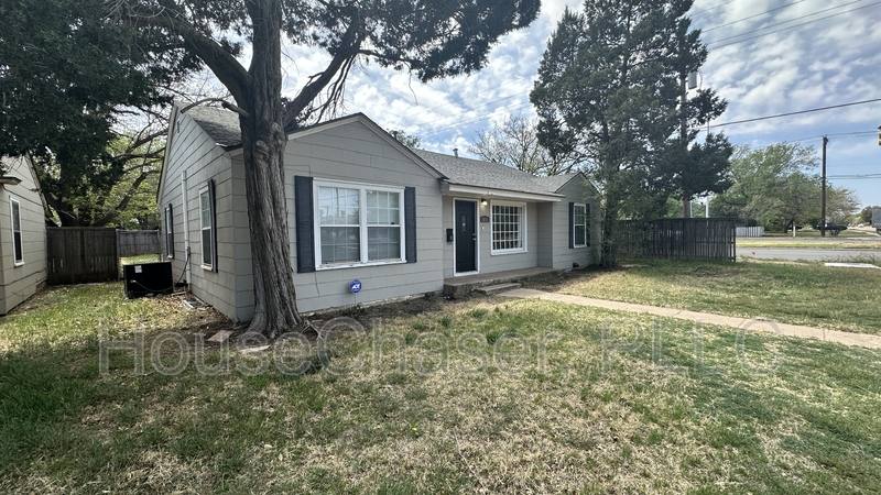 House for rent at 3319 26th St, Lubbock, TX 79410