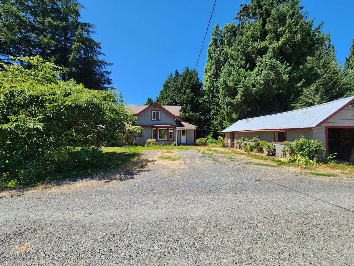 House for rent at 389 B Collins Rd, Toledo, WA 98591