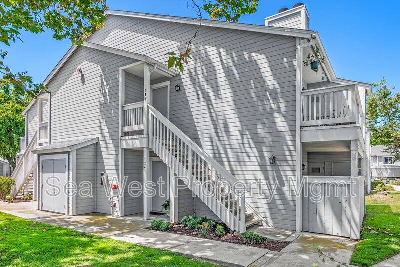 Apartment for rent at 134 Mangano Circle, Encinitas, CA 92024