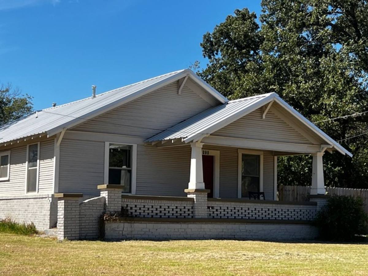 House for rent at 810 Clinton, Stephenville, TX 76401