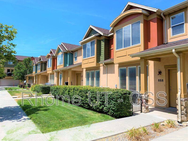Townhouse for rent at 888 S Ibis Crossing, Farmington, UT 84025