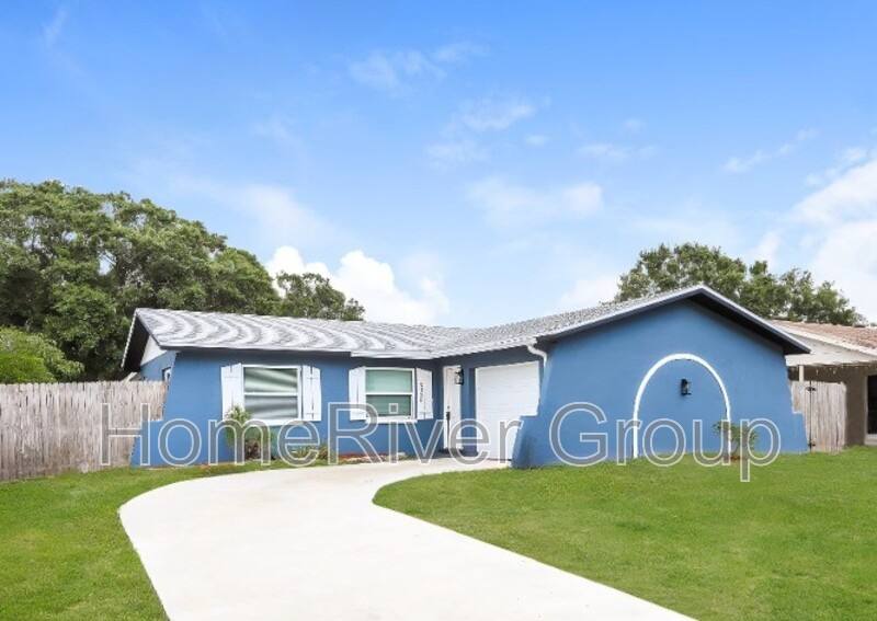 House for rent at 5325 Birch Ave, Sarasota, FL 34233