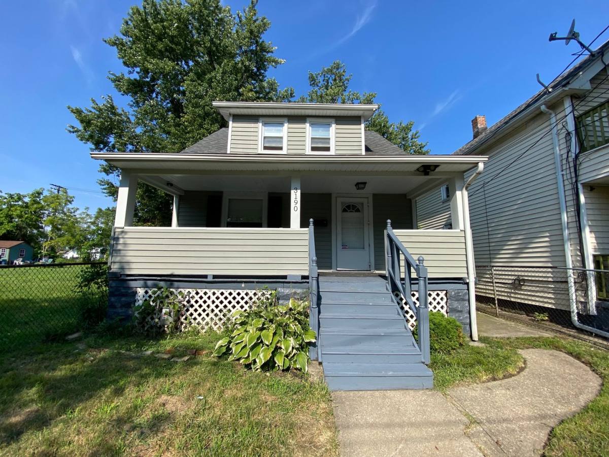 House for rent at 3190 W 70th St, Cleveland, OH 44102