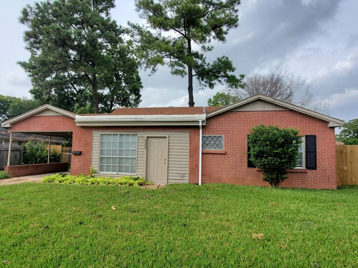 House for rent at 231 Lincoln Dr, Bossier City, LA 71111