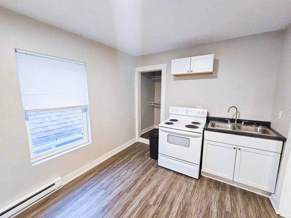 Apartment for rent at 1910 - 1912 Lexington Ave, Indianapolis, IN 46203