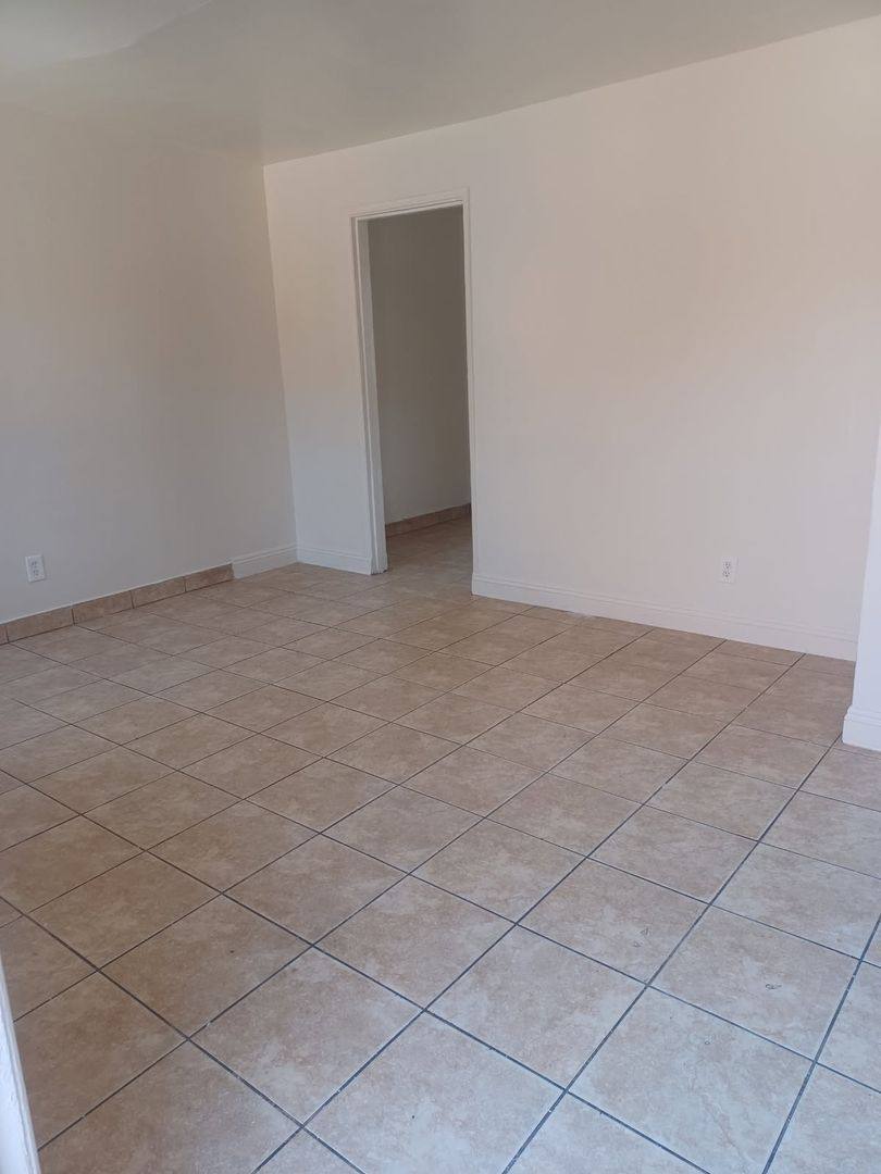 Apartment for rent at 8018 - 8026 3 4 Garfield Ave, Bell Gardens, CA 90201